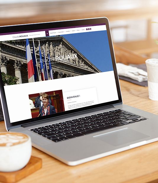 Le site de Claudia Rouaux, députée de la 3ème circonscription d'Ille-et-Vilaine, présente ses engagements parlementaires et actions locales. Il met en avant son travail législatif au sein de la Commission des affaires culturelles et de l'éducation, ainsi que son soutien à diverses causes sociales et environnementales.